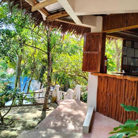 The Sylvia Hostel ซานฮวน ภายนอก รูปภาพ