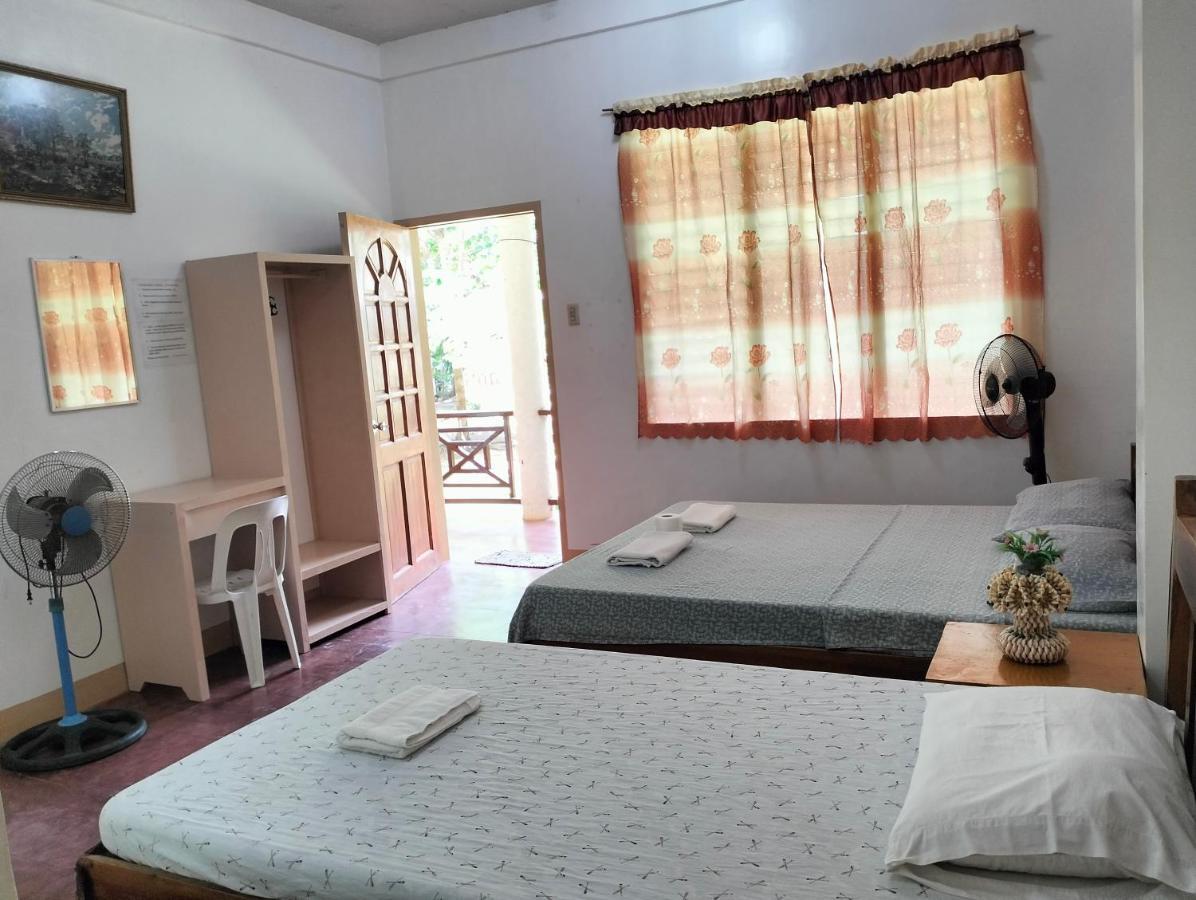 The Sylvia Hostel ซานฮวน ภายนอก รูปภาพ