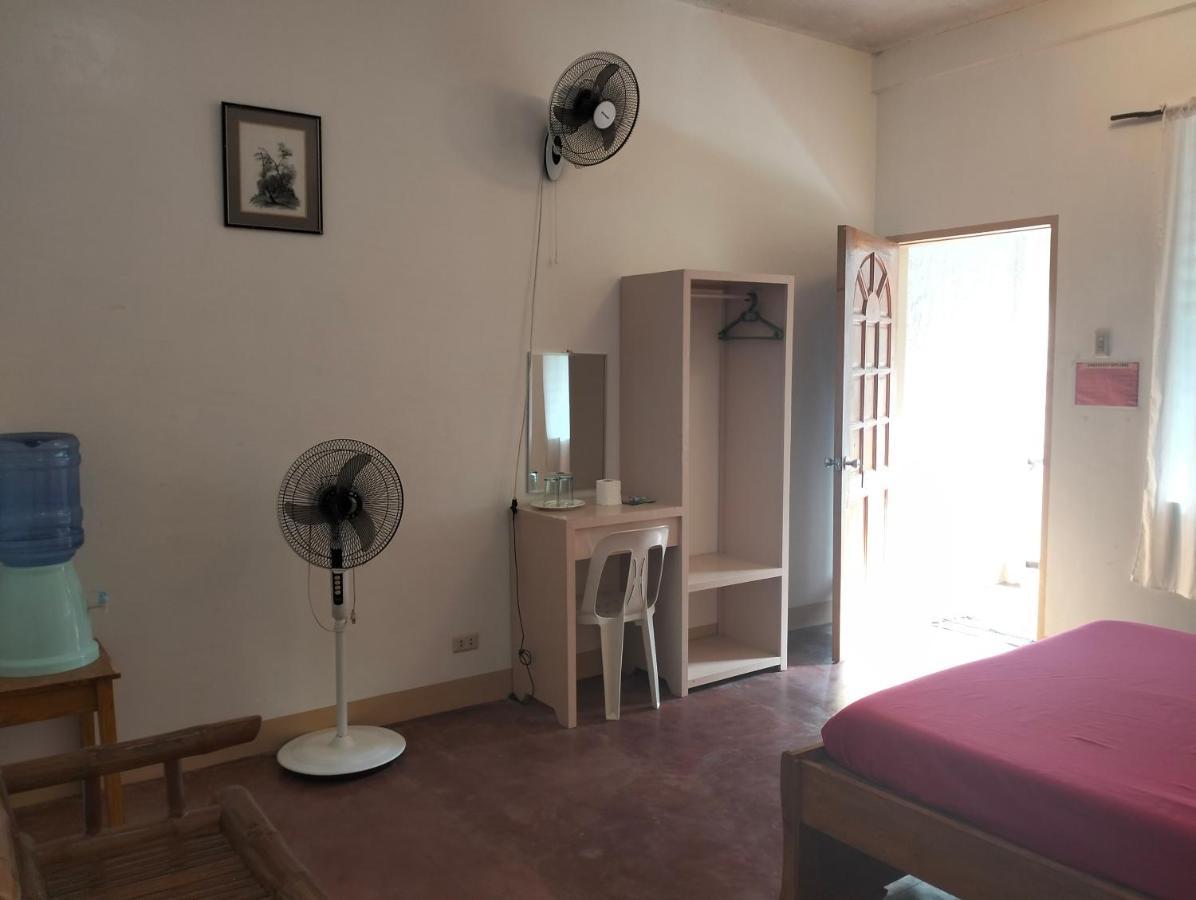 The Sylvia Hostel ซานฮวน ภายนอก รูปภาพ